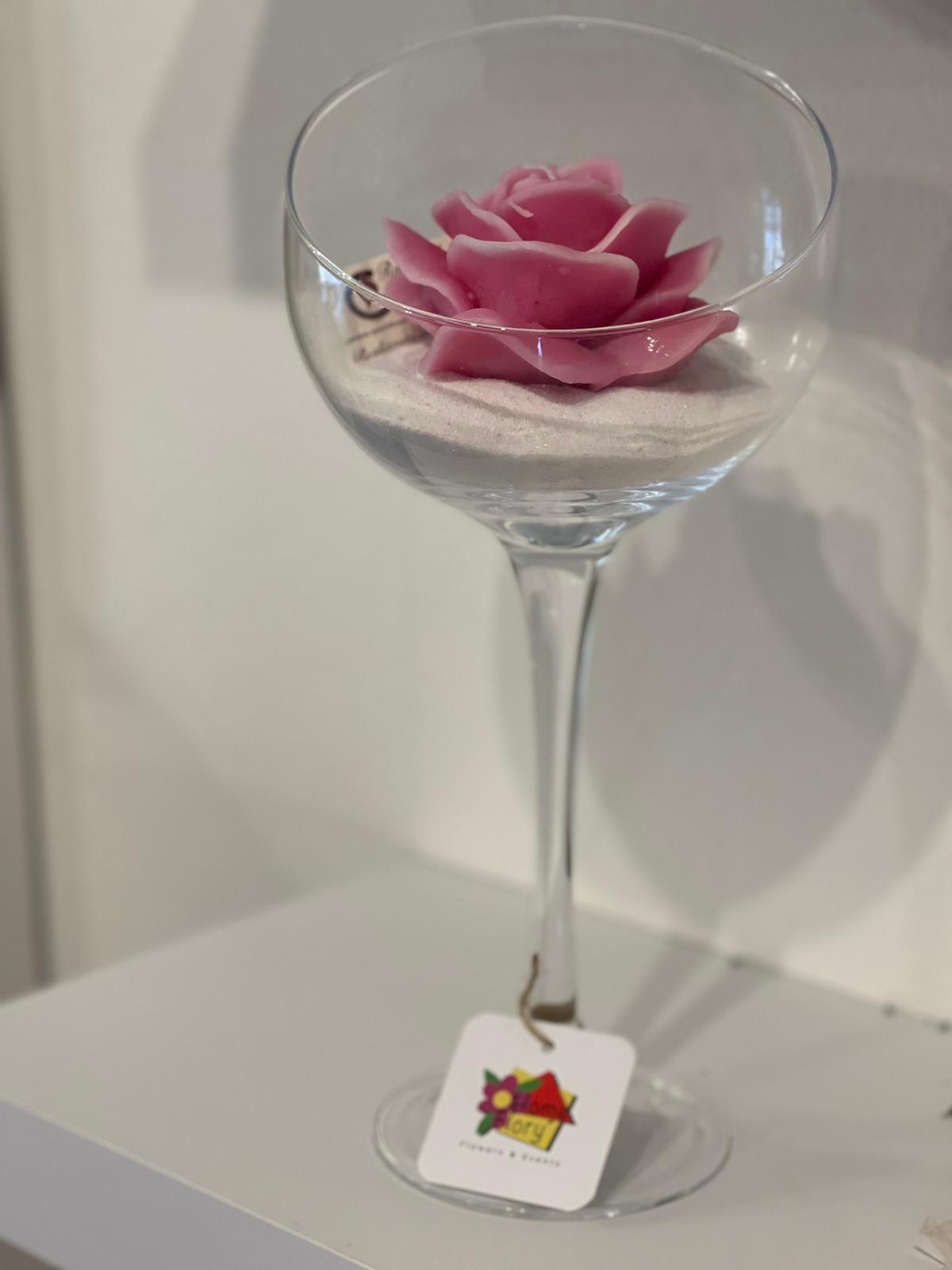 Vaso stelo in vetro con candela